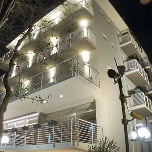 Half Moon Airport Restaurant Bed & Breakfast Rimini