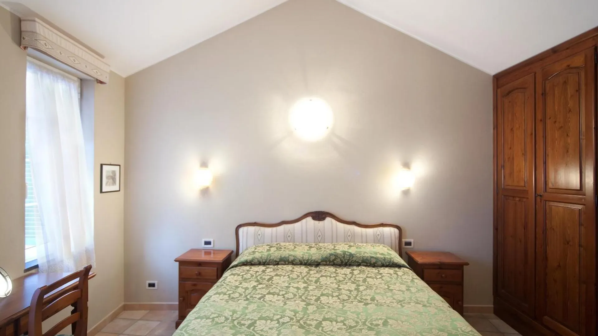 Relais Borgofasceo Hotel Ortovero Italy